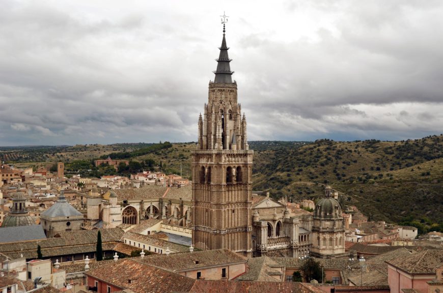Toledo Cathedral, begun in 1224, Spain (photo: Pedro, CC BY 2.0)