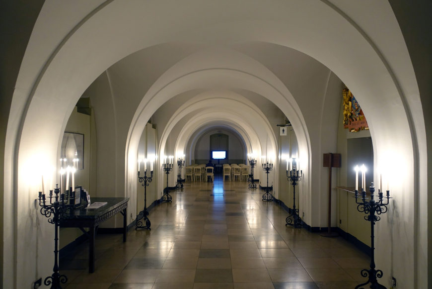 Undercroft of The Banqueting House, Whitehall Palace as it appears today (photo: Steven Zucker, CC BY-NC-SA 2.0)