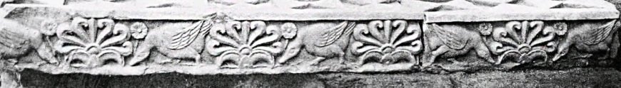 Goose and palm motifs. Diamond throne at excavation (Alexander Cunningham, Mahabodhi, 1892, Pl. XIII) 