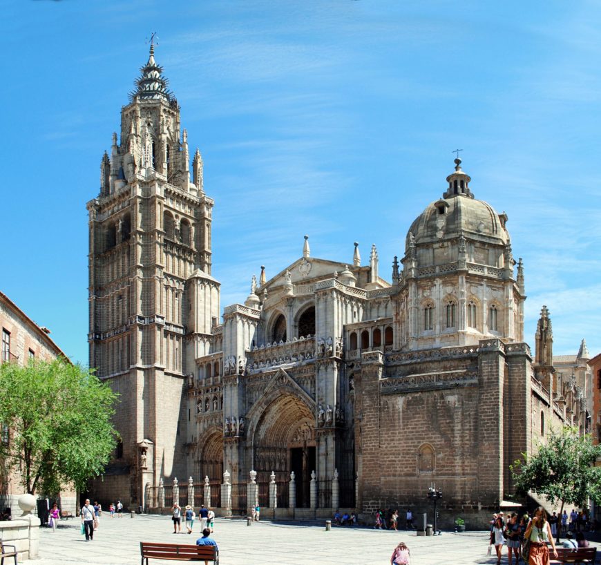 Toledo Cathedral, begun in 1227, Toledo, Spain (photo: Nikthestunned, CC BY-SA 3.0)