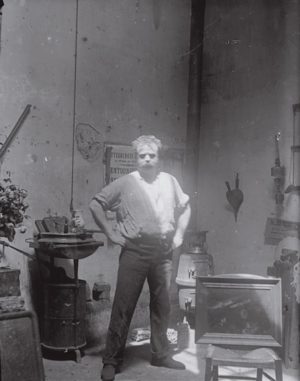 Medardo Rosso, Self-Portrait in the Studio on the Boulevard des Batignolles, post 1901