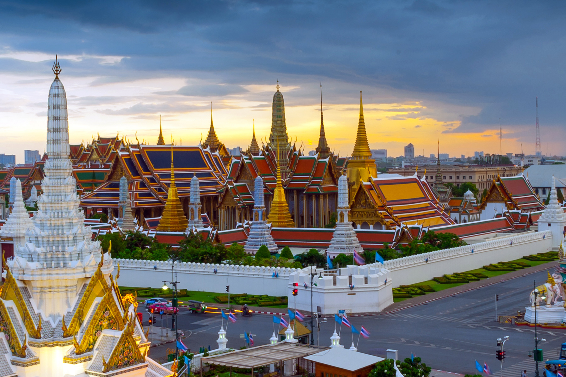 Temple complex Wat Phra Kaew (photo: Preecha.MJ, CC BY-SA 4.0)