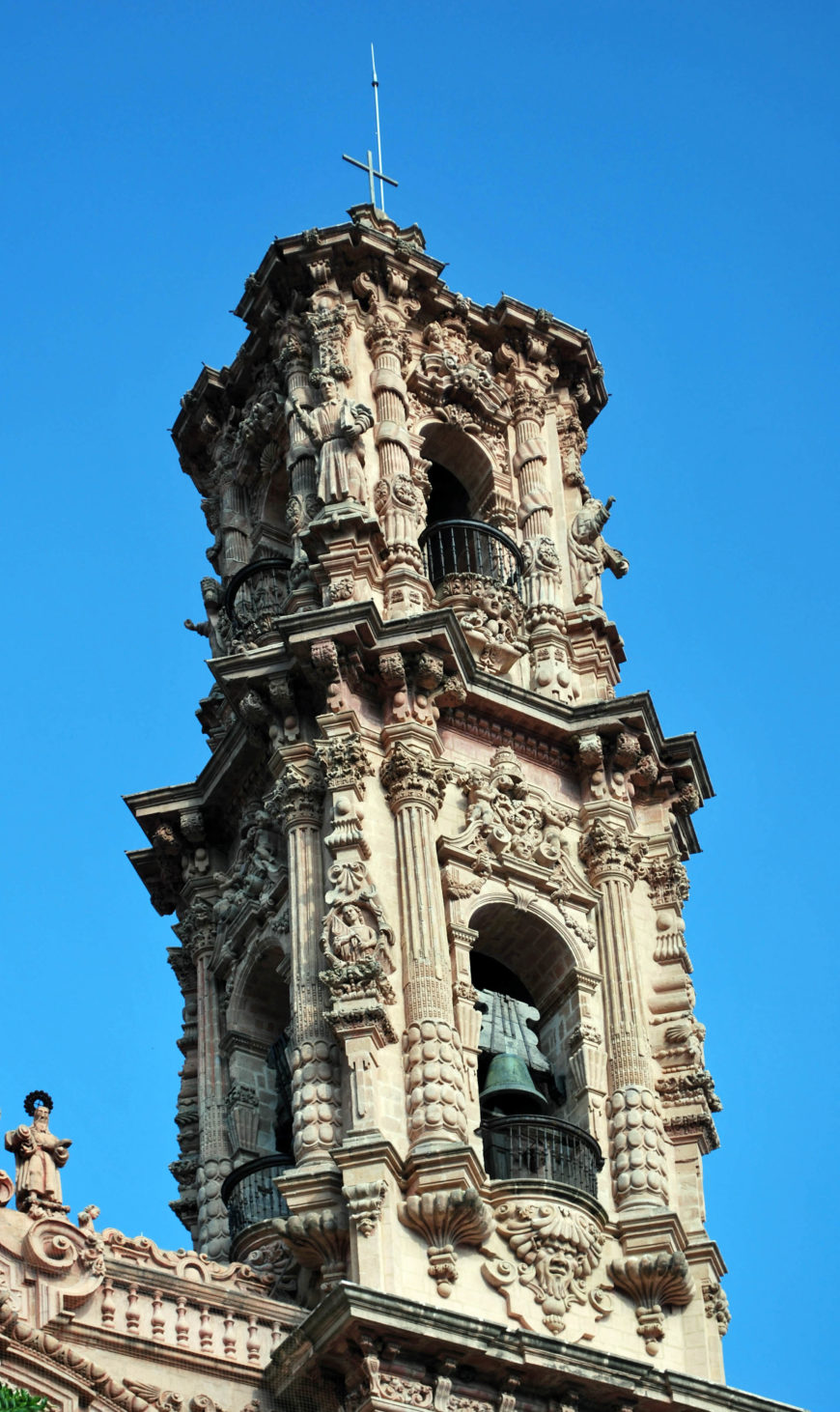 Belltower, Church of Santa Prisca y San Sebastián, Taxco, Guerrero, Mexico (photo: AlejandroLinaresGarcia, CC BY-SA 4.0)