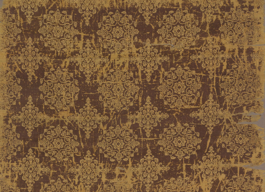 Textile with floral medallions and lozenges, mid-Tang dynasty, first half of the 8th century, brocade (jin): woven silk (weft-faced compound twill), China, 150.1 high x 59.3 cm (Freer Gallery of Art, Smithsonian, Washington, DC: Gift of Charles Lang Freer, F1911.597a-b)