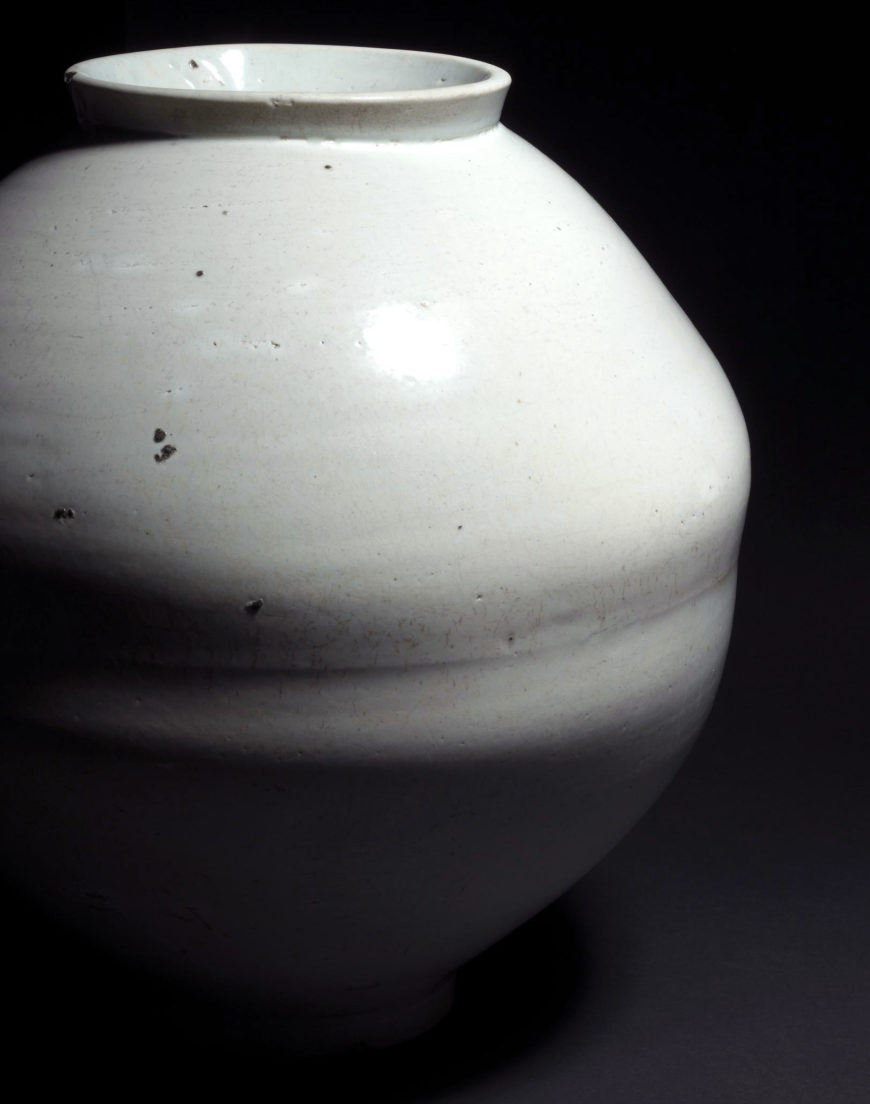 White porcelain 'moon jar', Choson dynasty, Korea, 17th-18th century, glazed porcelain, 47 cm high (© The Trustees of the British Museum)