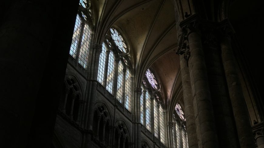 Clerestory in the nave (flying buttresses visible through the windows), Amiens Cathedral