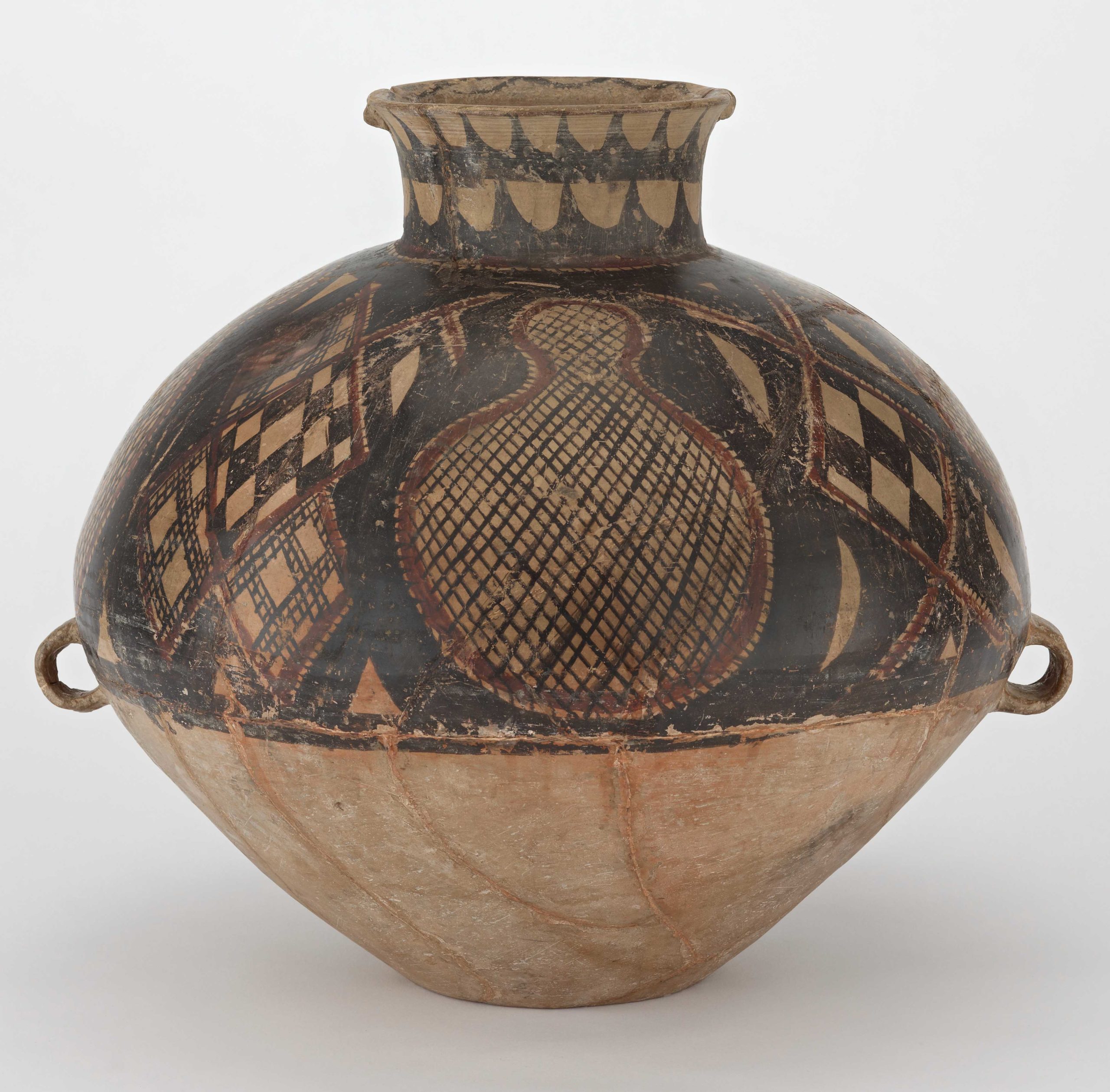 Banshan type jar, Gansu ware, Neolithic period, 5000-2000 BCE, Earthenware with iron pigments, China, 36.1 x 42.3 cm