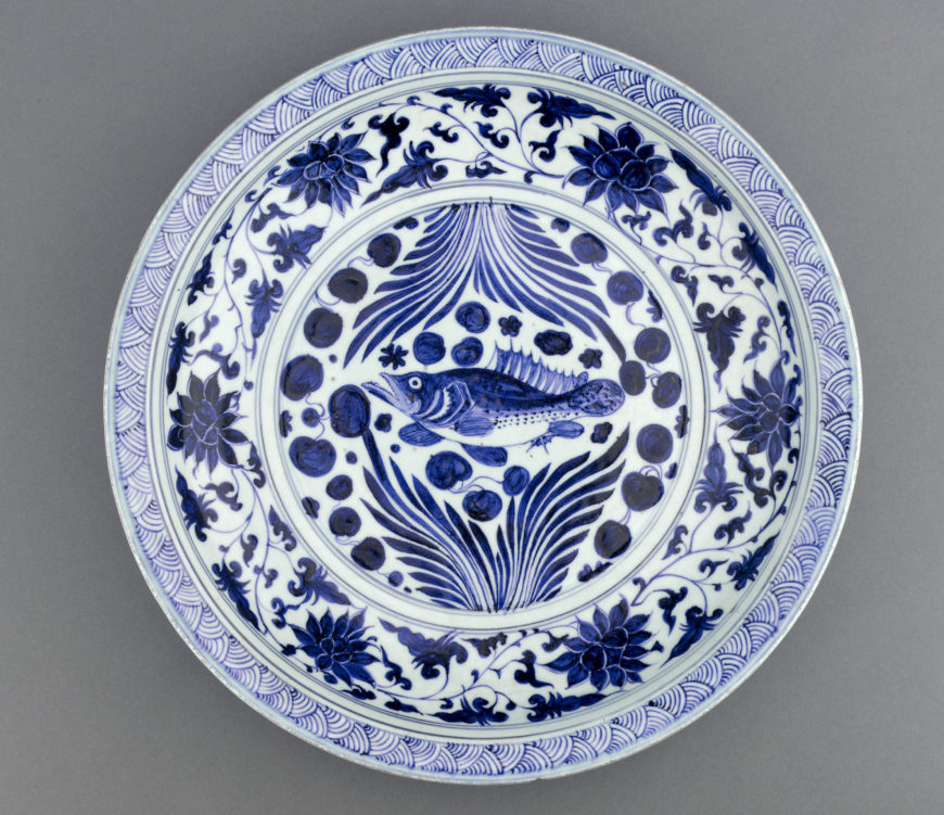 Dish with design of mandarin fish, Yuan dynasty, mid 14th century, Jingdezhen ware, porcelain with cobalt pigment under colorless glaze, China, Jiangxi province, Jingdezhen, 8 × 45.5 cm (Freer Gallery of Art, Smithsonian Institution, Washington, DC: Purchase — Charles Lang Freer Endowment, F1971.3)