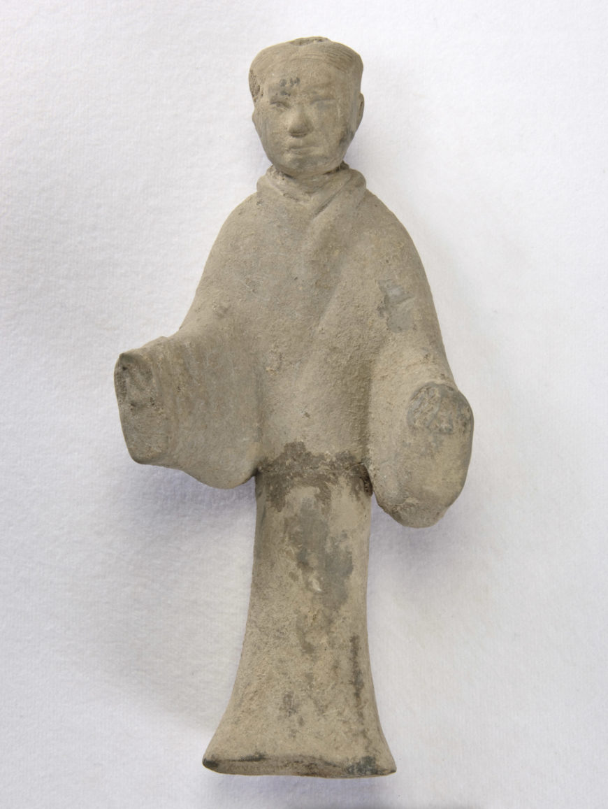 Figure of a female attendant, Qin dynasty or Western Han dynasty or modern period, 221 B.C.E.–9 C.E. or 20th century, Earthenware with traces of black pigment, China, 12.7 x 10 x 6 cm (Arthur M. Sackler Gallery, Smithsonian Institution, Washington, D.C.: The Dr. Paul Singer Collection of Chinese Art of the Arthur M. Sackler Gallery, Smithsonian Institution, Washington, DC; a joint gift of the Arthur M. Sackler Foundation, Paul Singer, the AMS Foundation for the Arts, Sciences, and Humanities, and the Children of Arthur M. Sackler, S2012.9.3474)