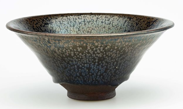 Bowl, Northern Song or Southern Song dynasty, 12th century, Jian ware, Stoneware with iron-pigmented glaze, China, Fujian province, 8.8 x 19.2 cm (Freer Gallery of Art, Smithsonian Institution, Washington, DC: Gift of Charles Lang Freer, F1909.369)