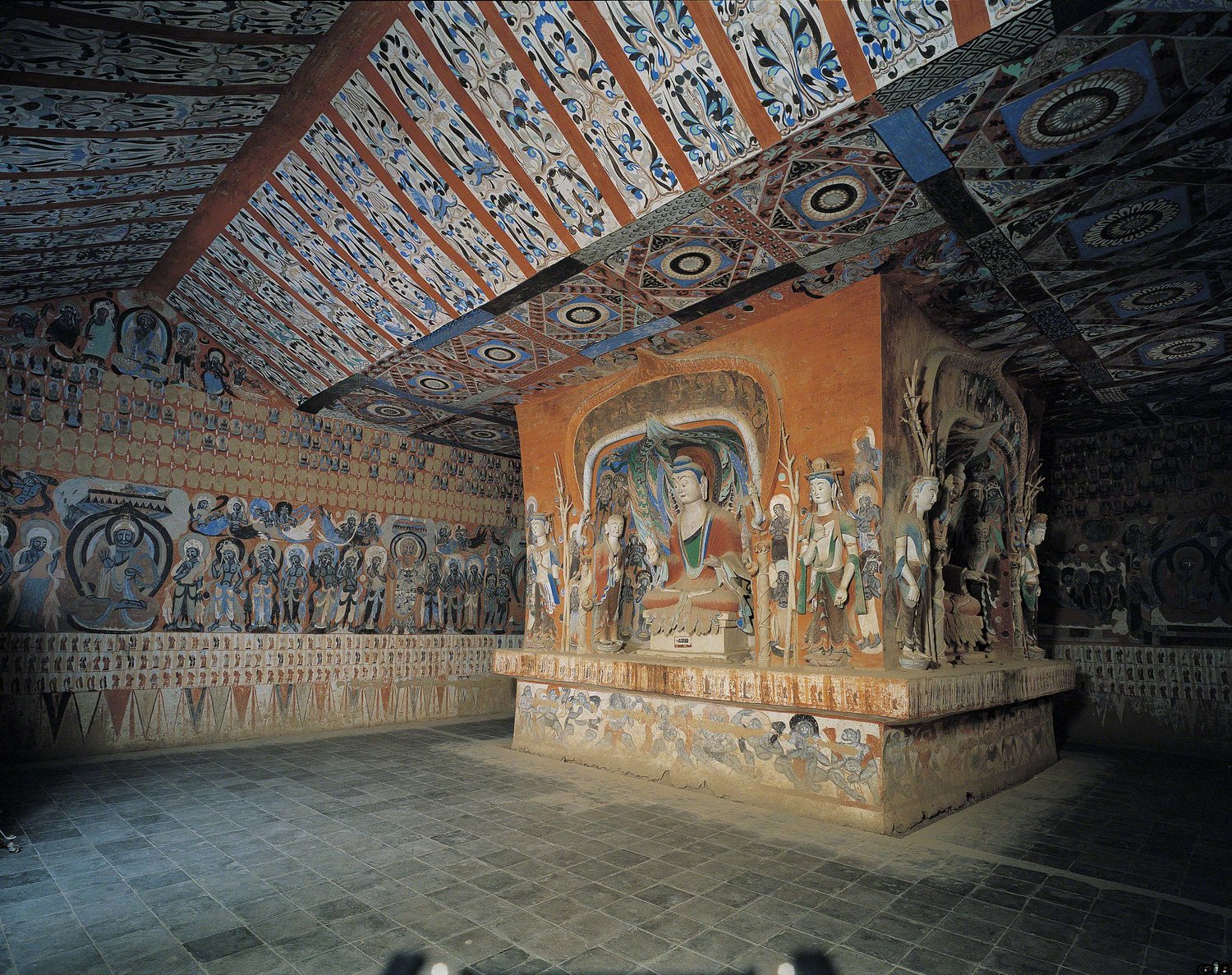 The central pillar in Mogao Cave 428. Northern Zhou dynasty. 557-581 CE. Dunhuang. Image courtesy of the Dunhuang Academy.