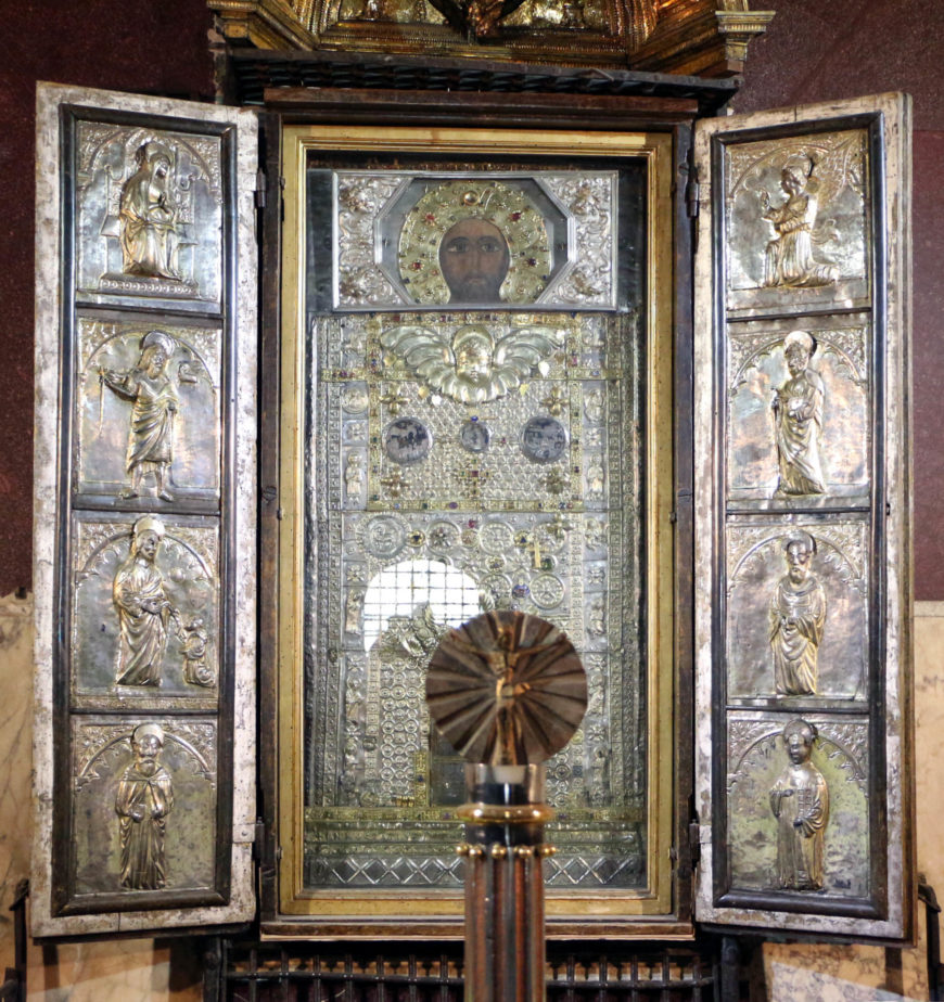Icon of Christ, known as the Uronica, Sancta Santctorum, Rome (photo: Sailko, CC BY 3.0)