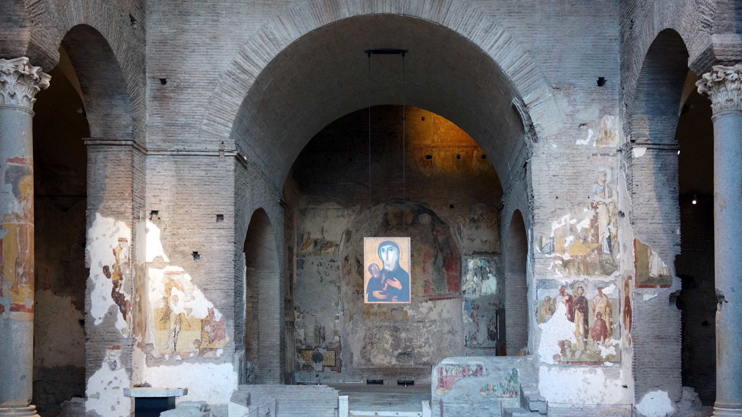 Reproduction of the Virgin Hodegetria in Santa Maria Antiqua, consecrated in the 6th century and located at the foot of the Palatine Hill beside the Roman Forum (originally part of the Roman emperor Domitian's palace complex of c. 81-96 C.E.), consecrated in the 6th century with paintings from the 6th, 7th, and 8th centuries