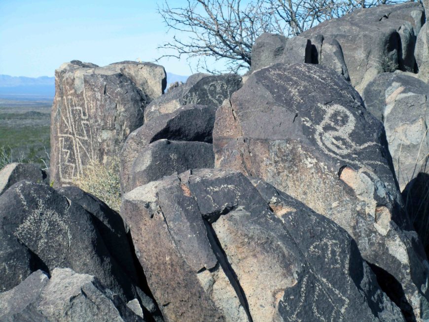 Three Rivers Petroglyph Site (photo: jaygannett, CC BY-SA 2.0)