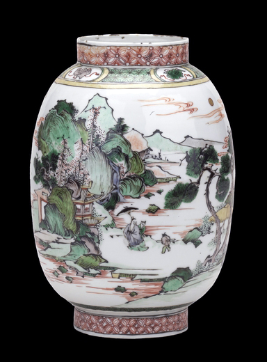 Lantern-shaped porcelain vase, Kangxi Period (1662-1722), China (© Trustees of the British Museum)