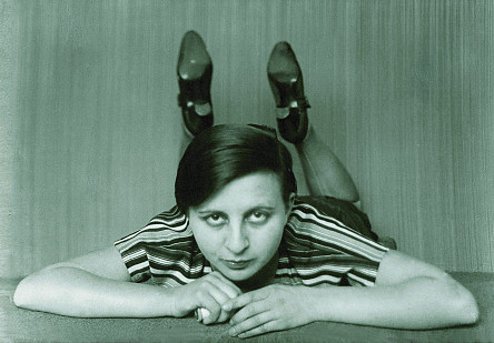 Gertrud Arndt, Self-Portrait, 1926. Bauhaus Archive.