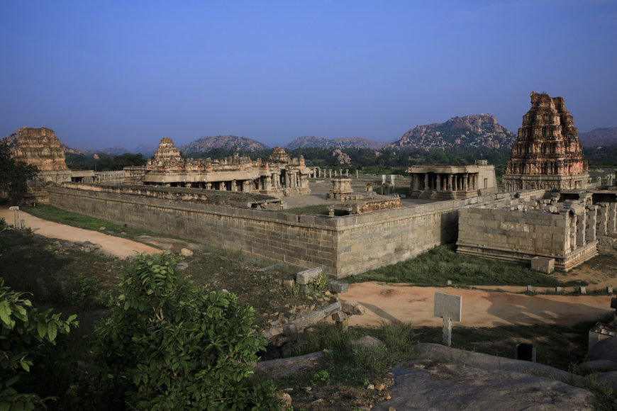 Vittala Temple Complex as seen from outside (photo: Amlan Chakraborty, CC BY-SA 4.0)