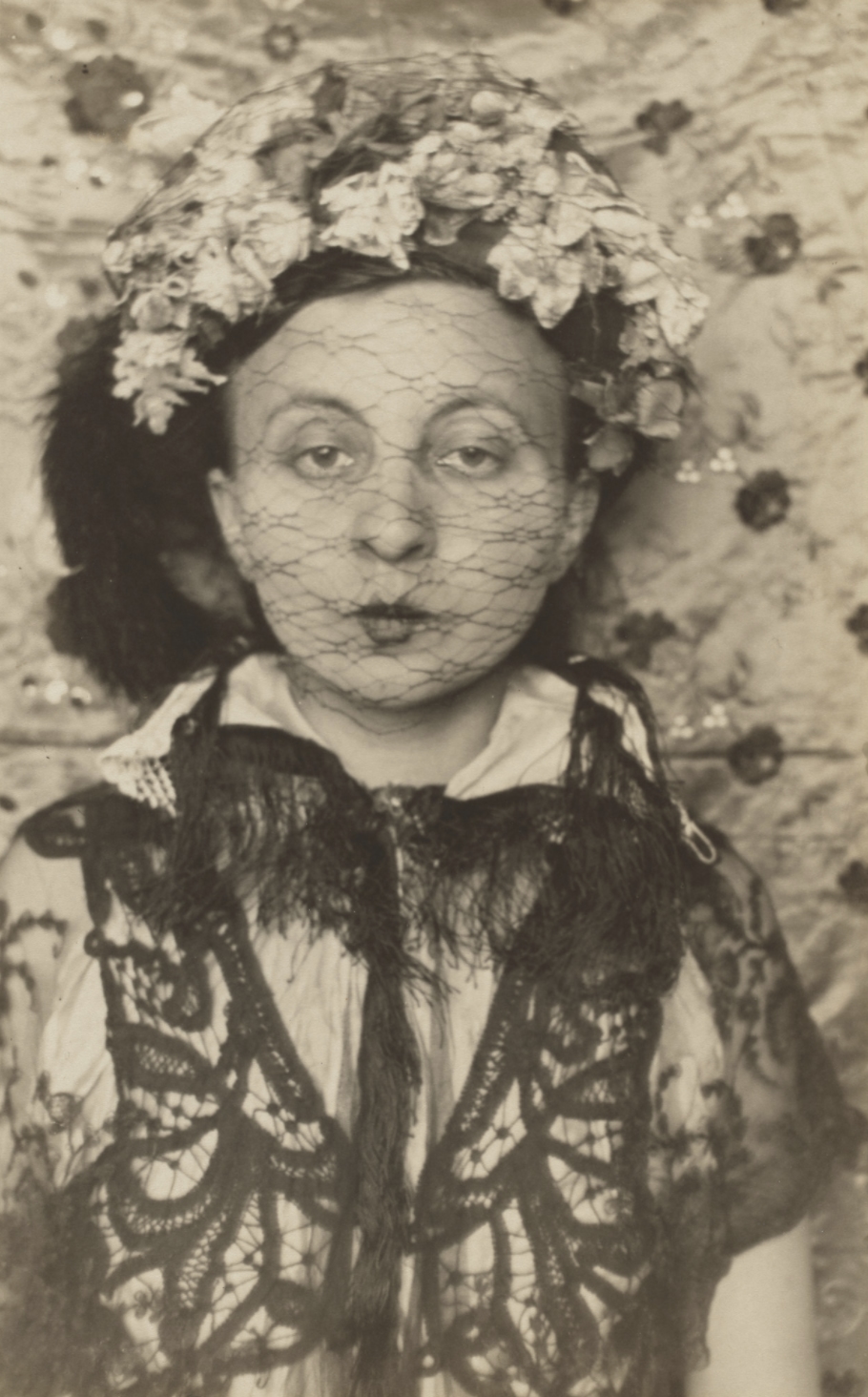 Gertrud Arndt, Untitled (Masked Self-Portrait, Dessau), 1930, gelatinous silver print, 22.9 x 14.3 cm (MoMA)