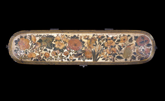 Pen-case, signed by the artist Ashraf ibn Riza, papier mâché, lacquer, gold, c. 1750, Qajar dynasty, Iran, 29 cm long (© The Trustees of the British Museum)