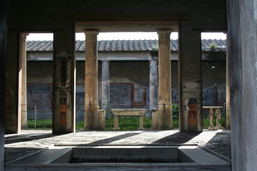 View through atrium to the peristyle (photo: Peter Stewart, CC BY-NC 2.0)
