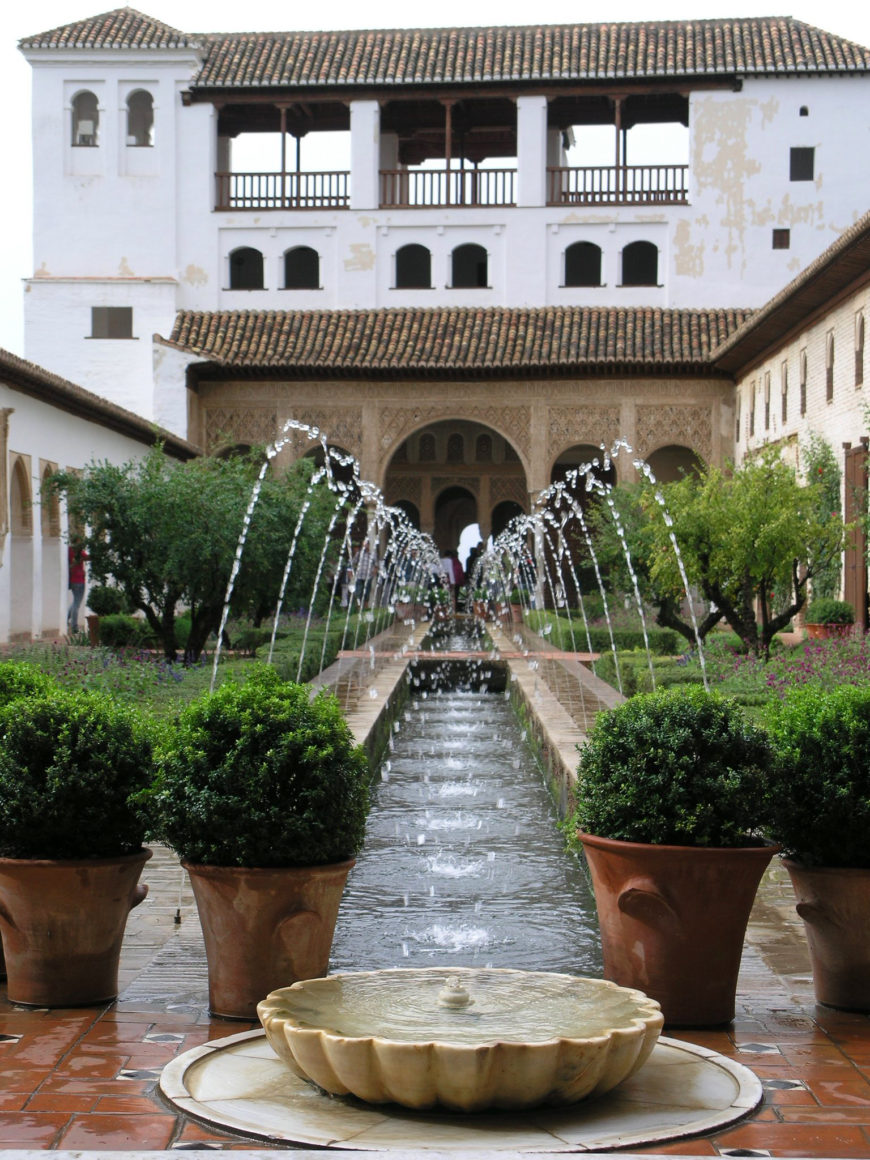 Court of the Long Pond, Generalife (photo: Darren, CC BY-NC 2.0)