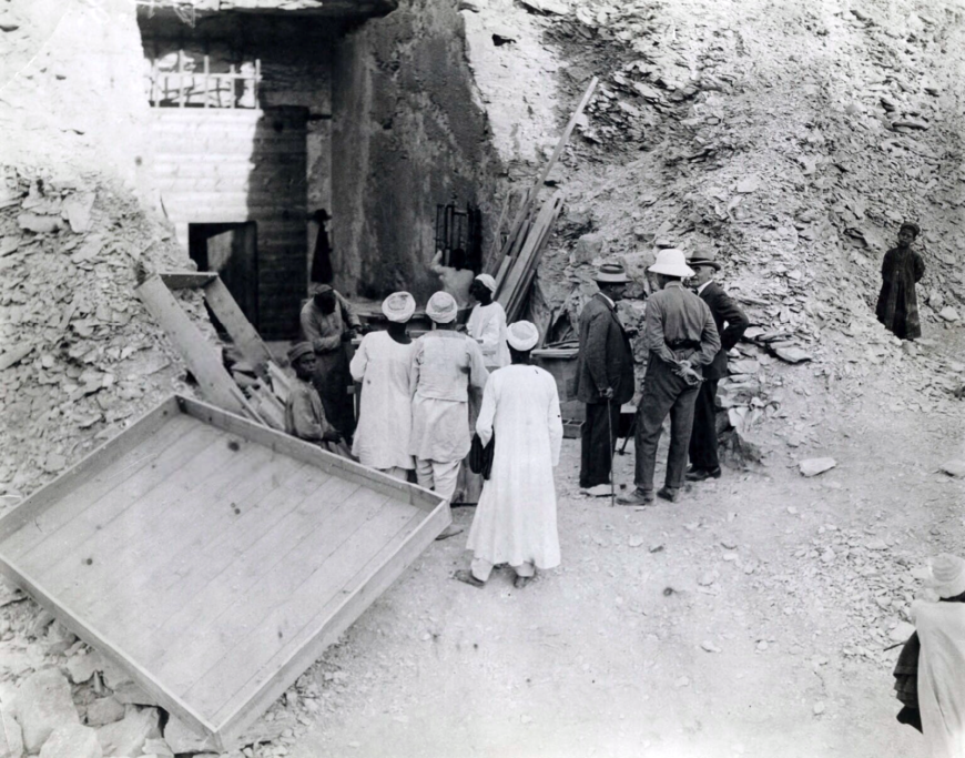Lord Carnarvon with Carter during his initial visit to the tomb, 1922 (photo: Keystone Press Agency Ltd., 1922)