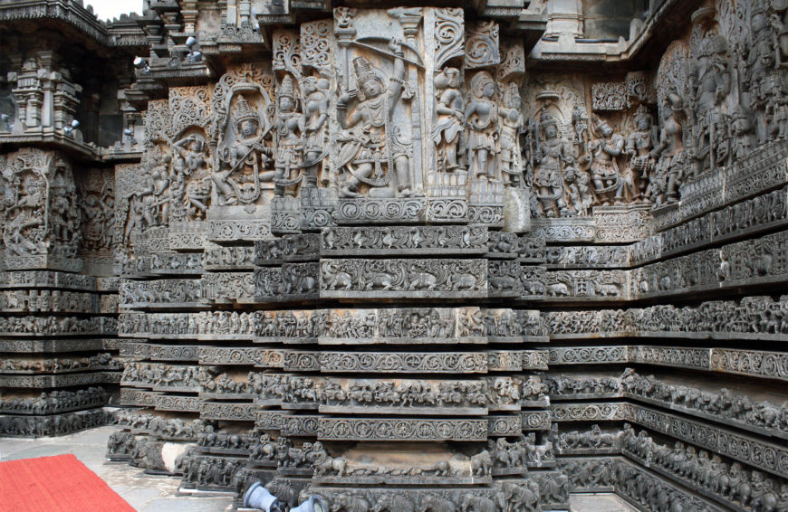 Hoysaleshvara temple, southwestern side