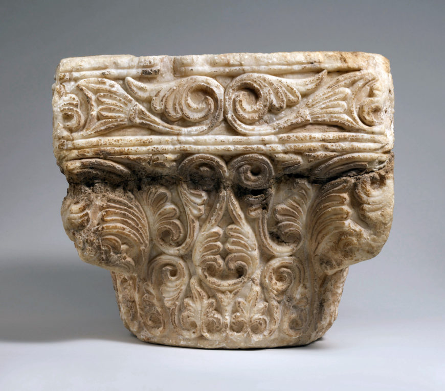 Capital with Leaves, late 8th century, alabaster, gypsum; carved in relief, made in Syria, probably Raqqa, 28.6 cm high (The Metropolitan Museum of Art)