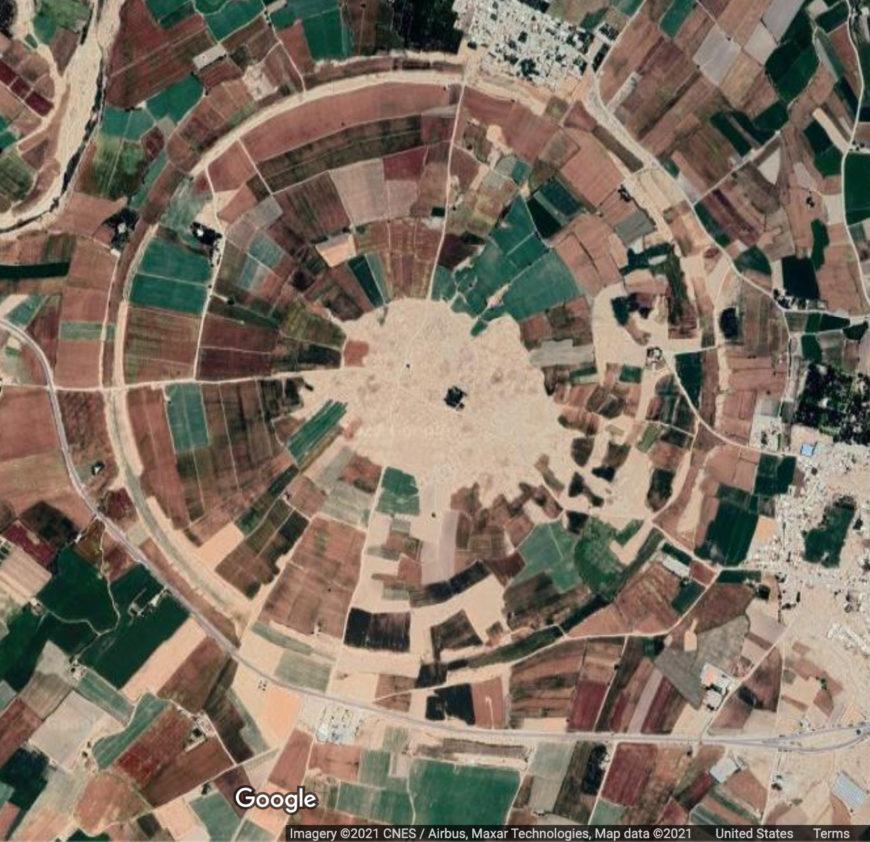 Aerial view of Gur (underlying map © Google)