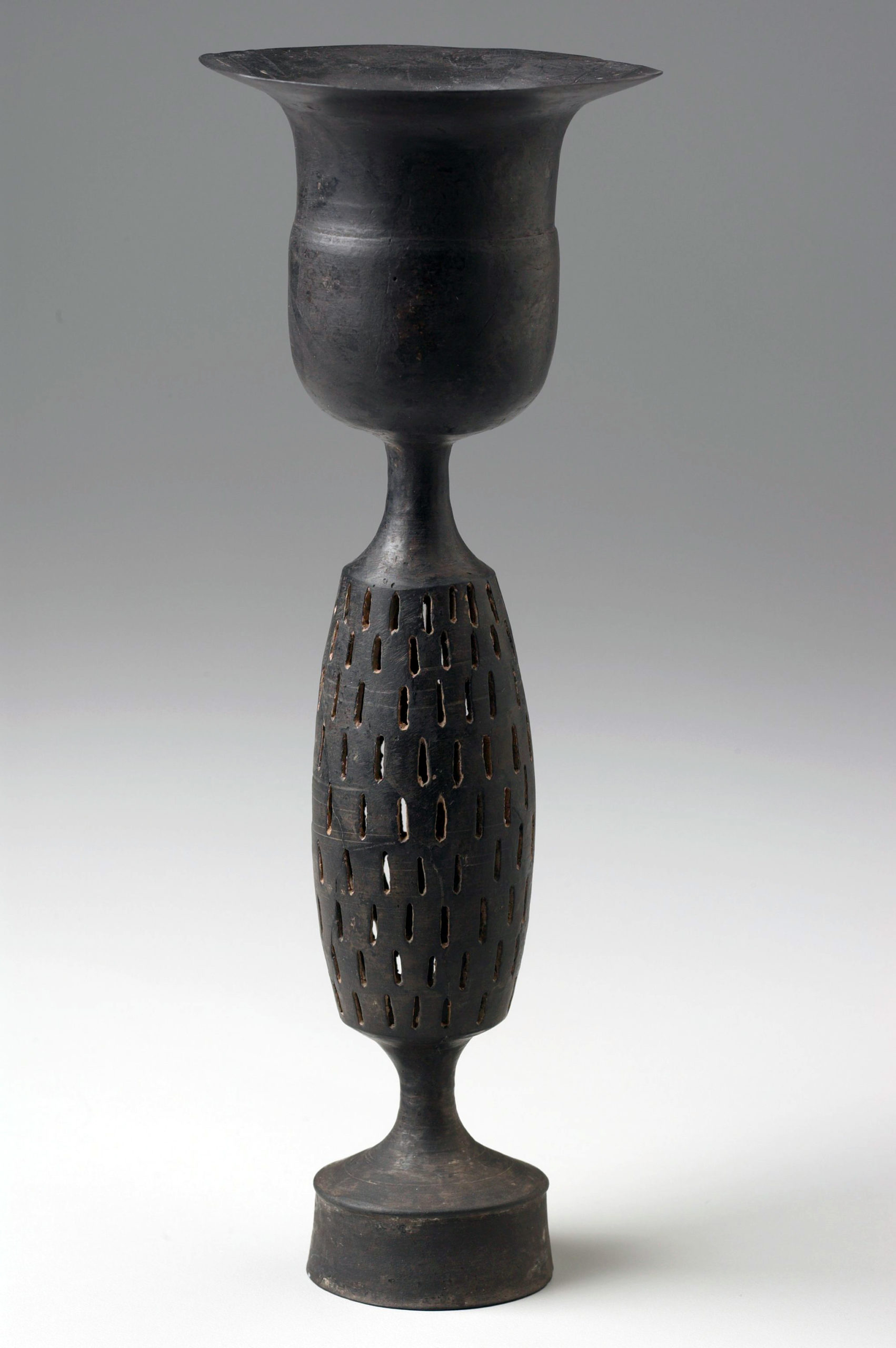 Stem Cup, Longshan culture, c. 2500–2000 B.C.E., burnished earthenware, China, 22.7 x 8.41 cm (Minneapolis Institute of Art)