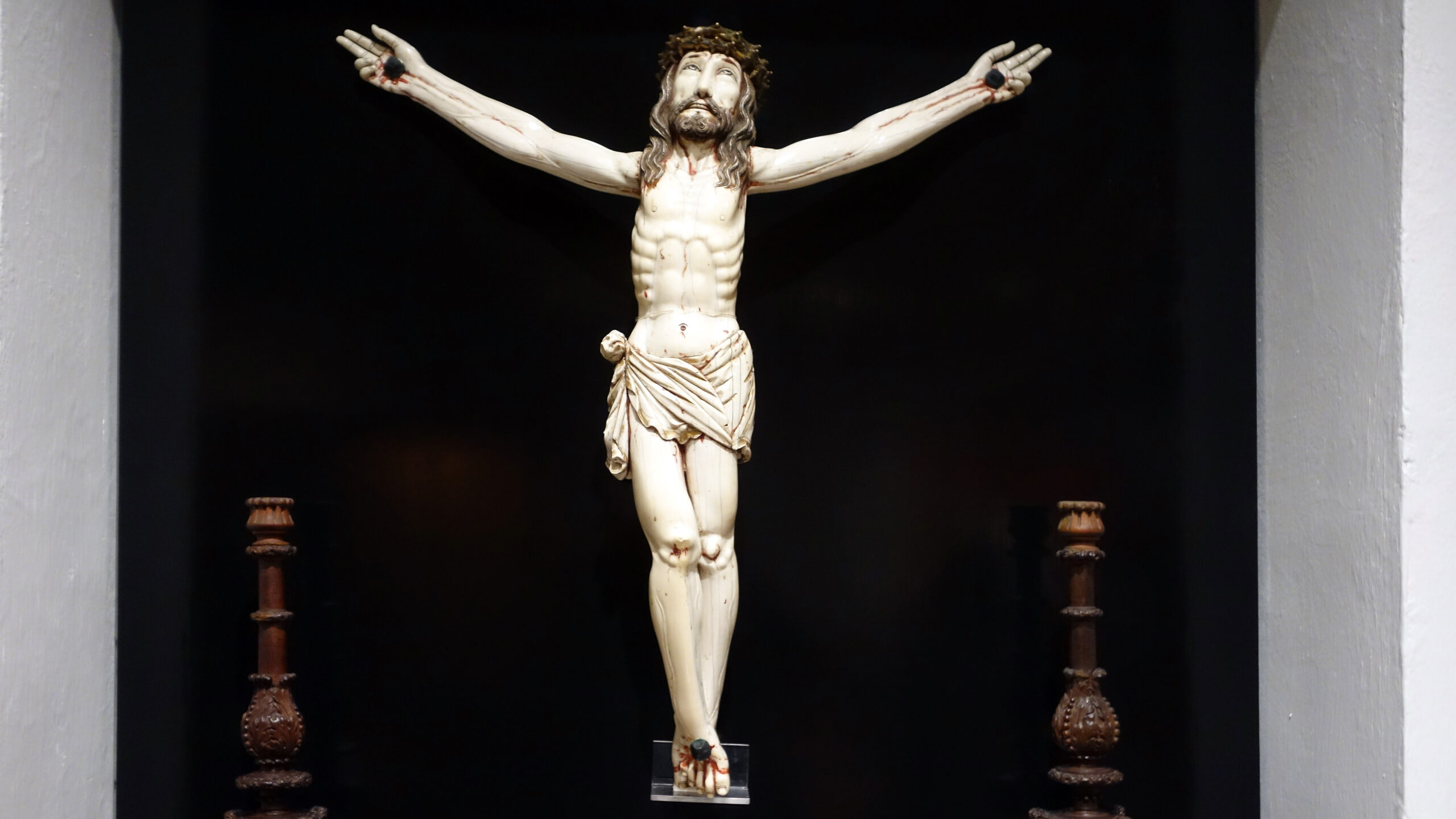 Christ Crucified, 17th century, ivory (Museo Franz Mayer, Mexico City; photo: Steven Zucker, CC BY-NC-SA 2.0)