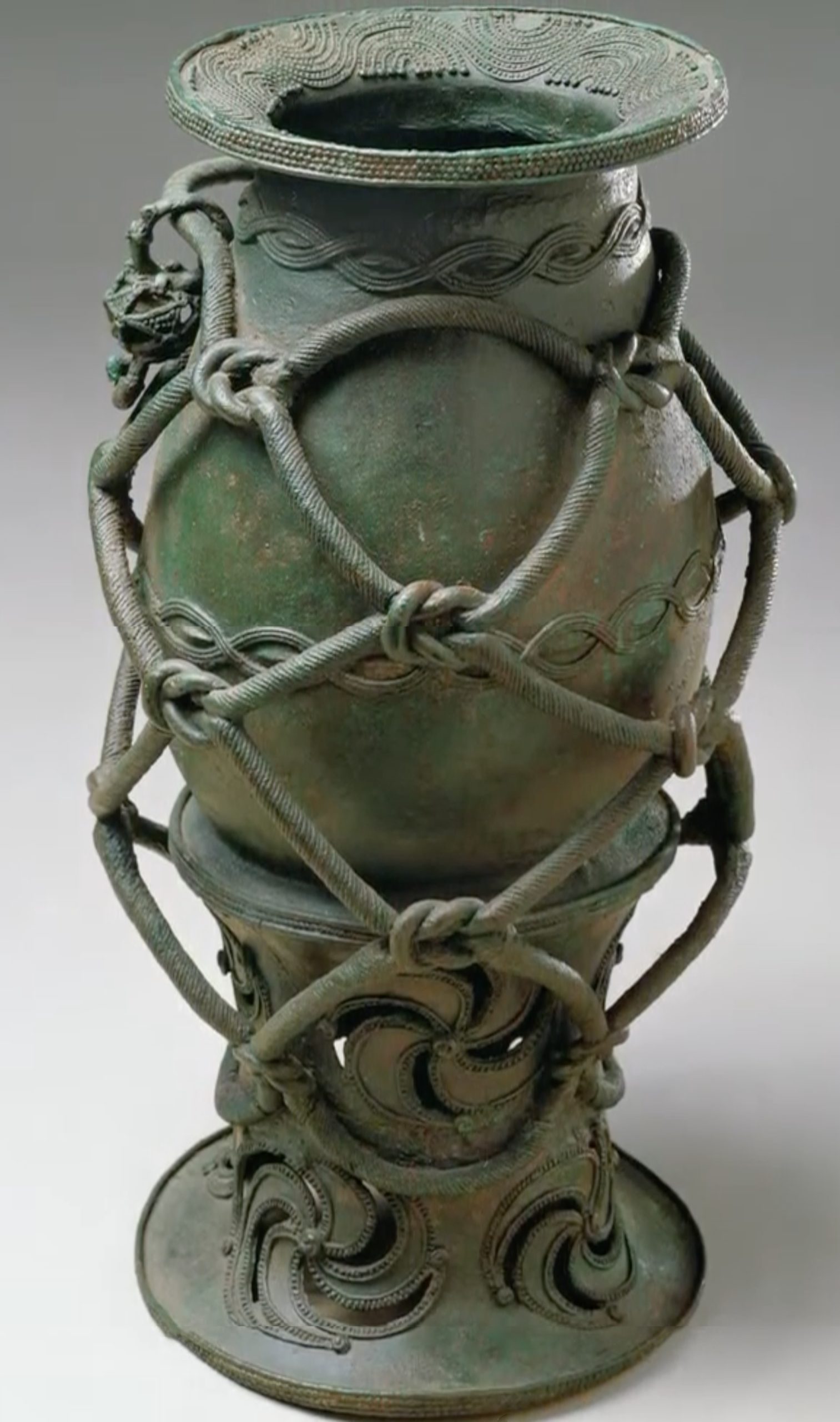 Vase with Rope from Igbo-Ukwu, Nigeria, c. 9th–11th century C.E., leaded bronze, 12 11/16 inches (National Museum, Lagos)