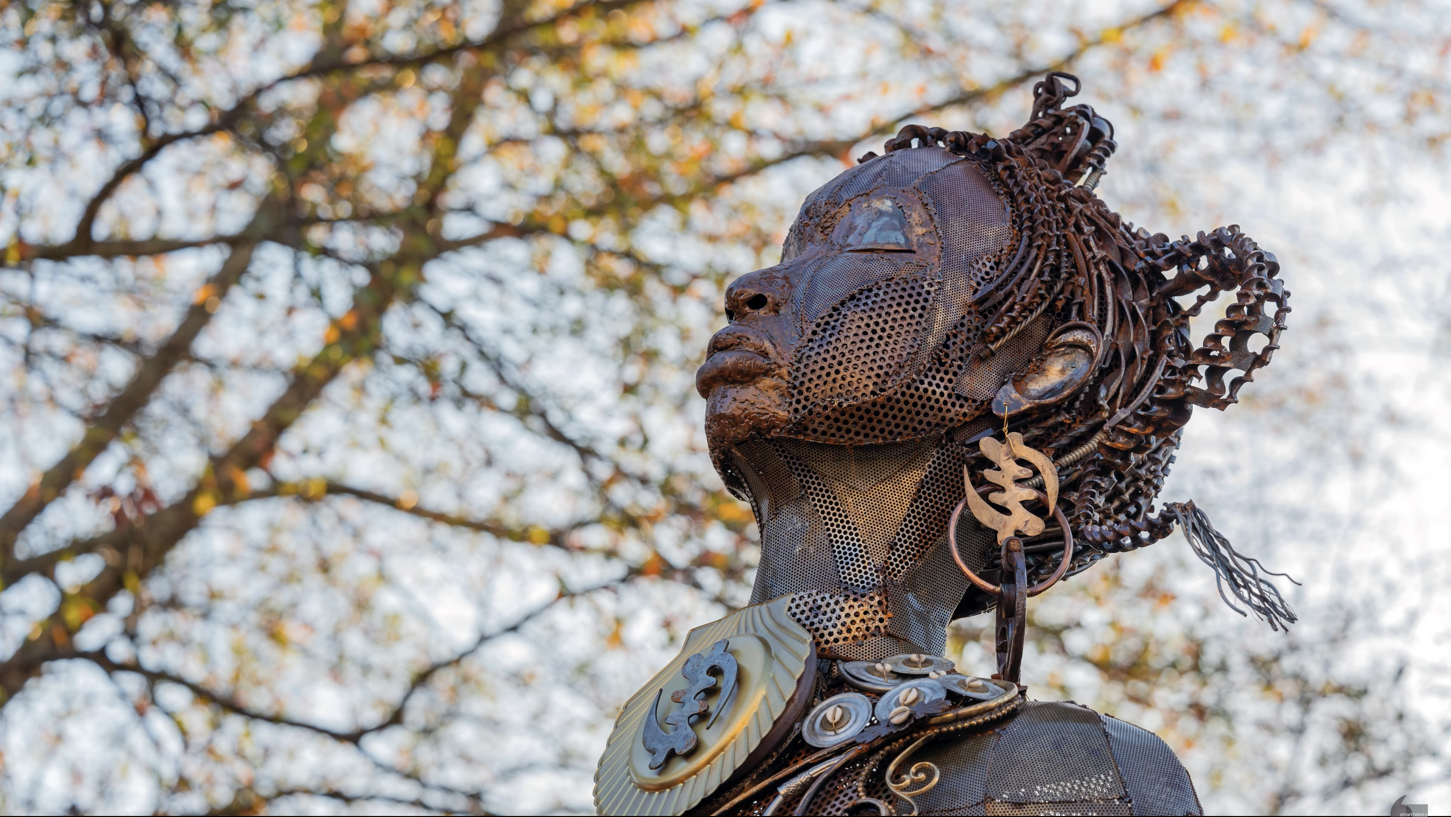 J.ルール母女性 アート像 彫刻 プライミティブツール ホイール ブックエンド Smarthistory – Michelle Browder, Mothers of Gynecology