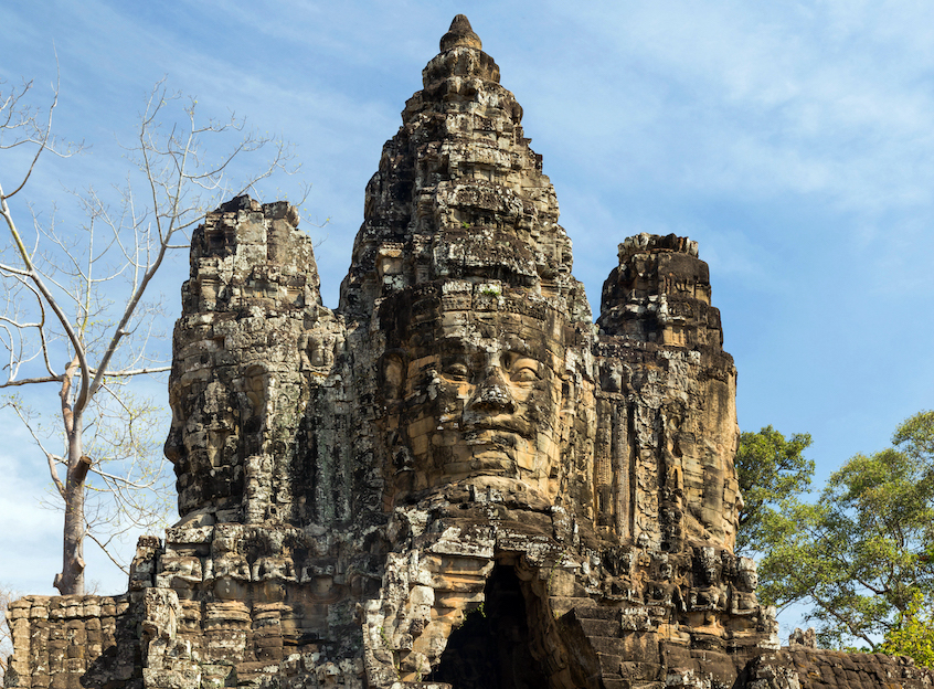 Detail of face on the south gate, Angkor Thom (photo: Marcin Konsek, CC BY-SA 4.0)