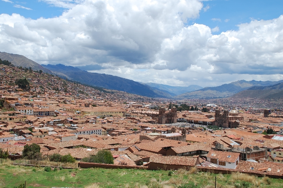 The modern city of Cuzco (photo: Tryphon, CC BY-SA 3.0)