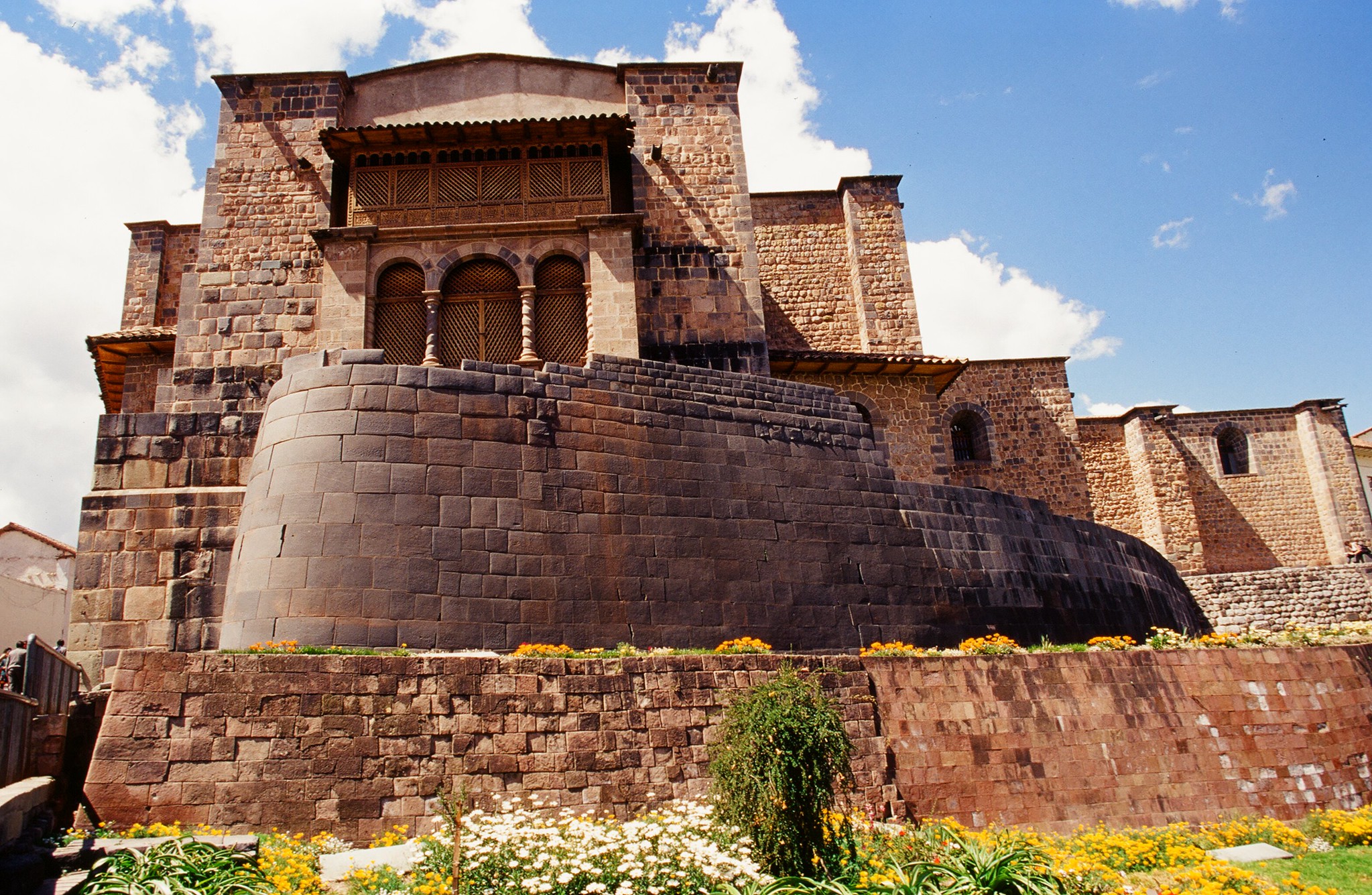 Foreground, Ruins of the Qorikancha (the Convent of Santo Domingo above), Cuzco, Peru (photo: Terry Feuerborn, CC BY-NC 2.0)