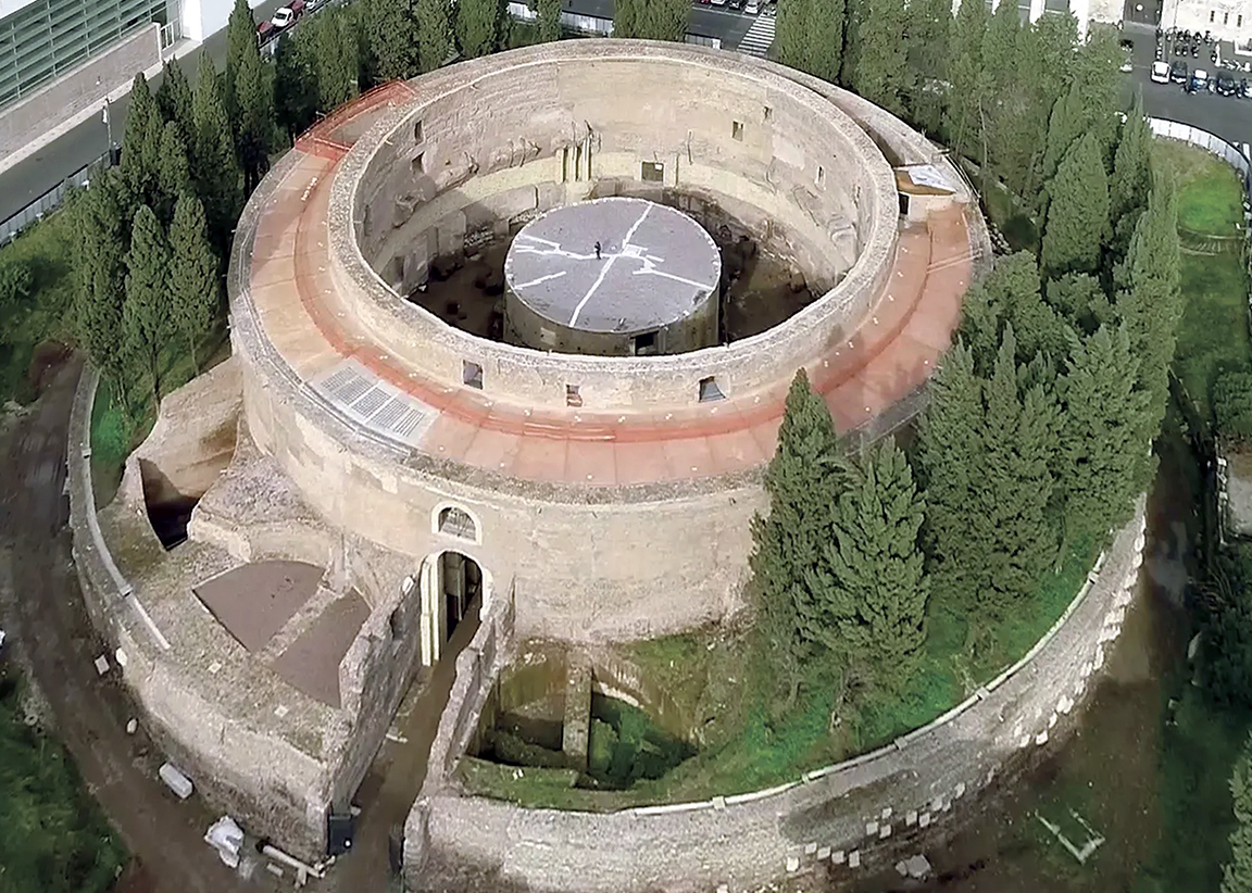Aerial view of the mausoleum in 2019 showing the central cylinder housing Augustus's burial chamber (photo: Sovrintendenza Capitolina ai Beni Culturali - Roma Capitale)
