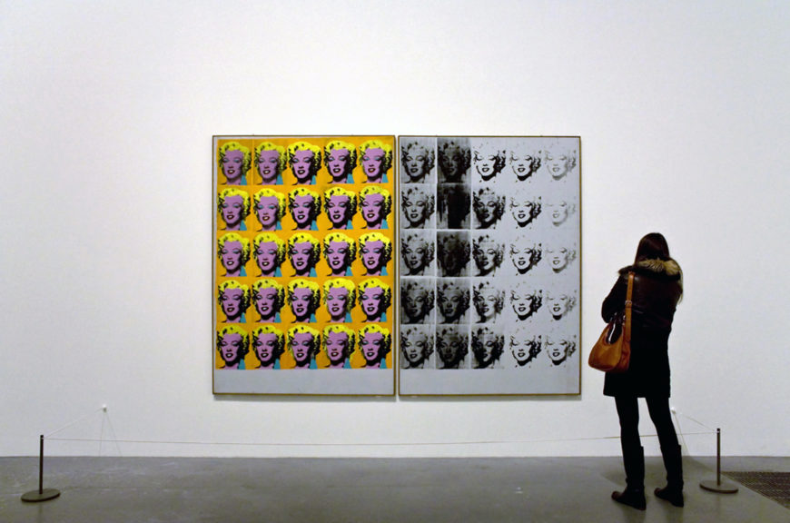 Visitor, Tate Modern, London (photo: Barbara Piancastelli, CC: BY-NC-SA 2.0)