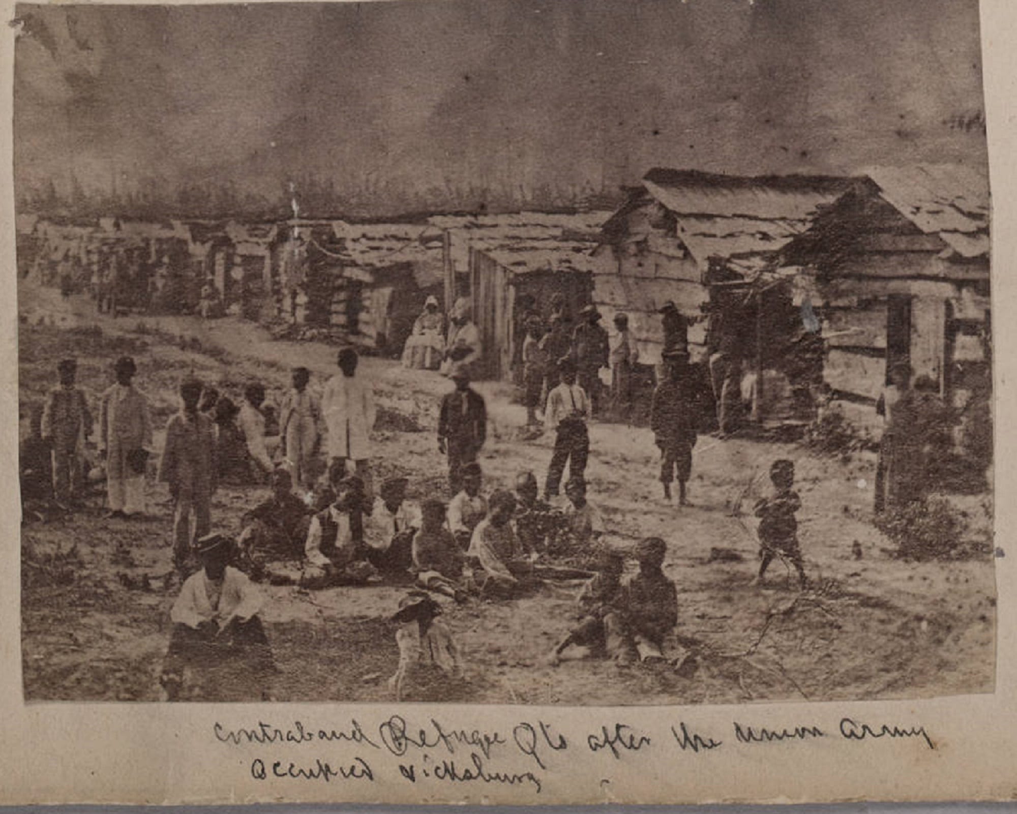 <em>Contraband Refugee Quarters after the Union Army occupied Vicksburg,</em> 1863–65 (<a href="https://cdm16003.contentdm.oclc.org/digital/collection/p16003coll6/id/3707" target="_blank" rel="noopener">Huntington Library</a>)