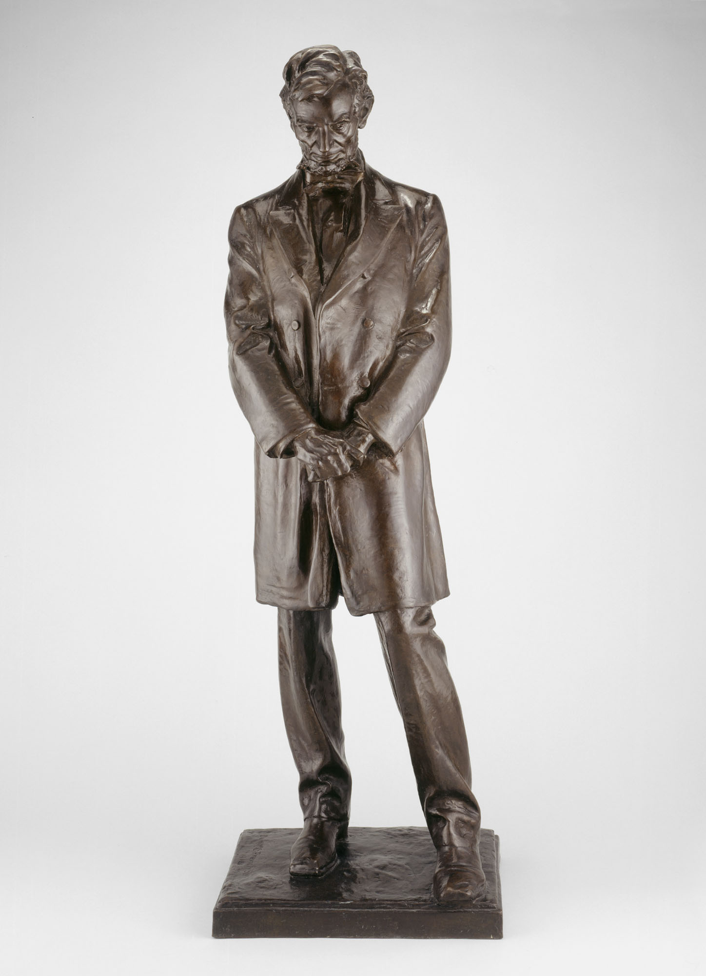 Daniel Chester French, <em>Abraham Lincoln</em>, 1912 (modeled in 1912, cast after 1912), bronze (The Art Institute of Chicago) 