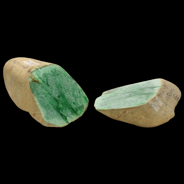 Jadeite (© 2003 Private Collection, © Trustees of the British Museum)