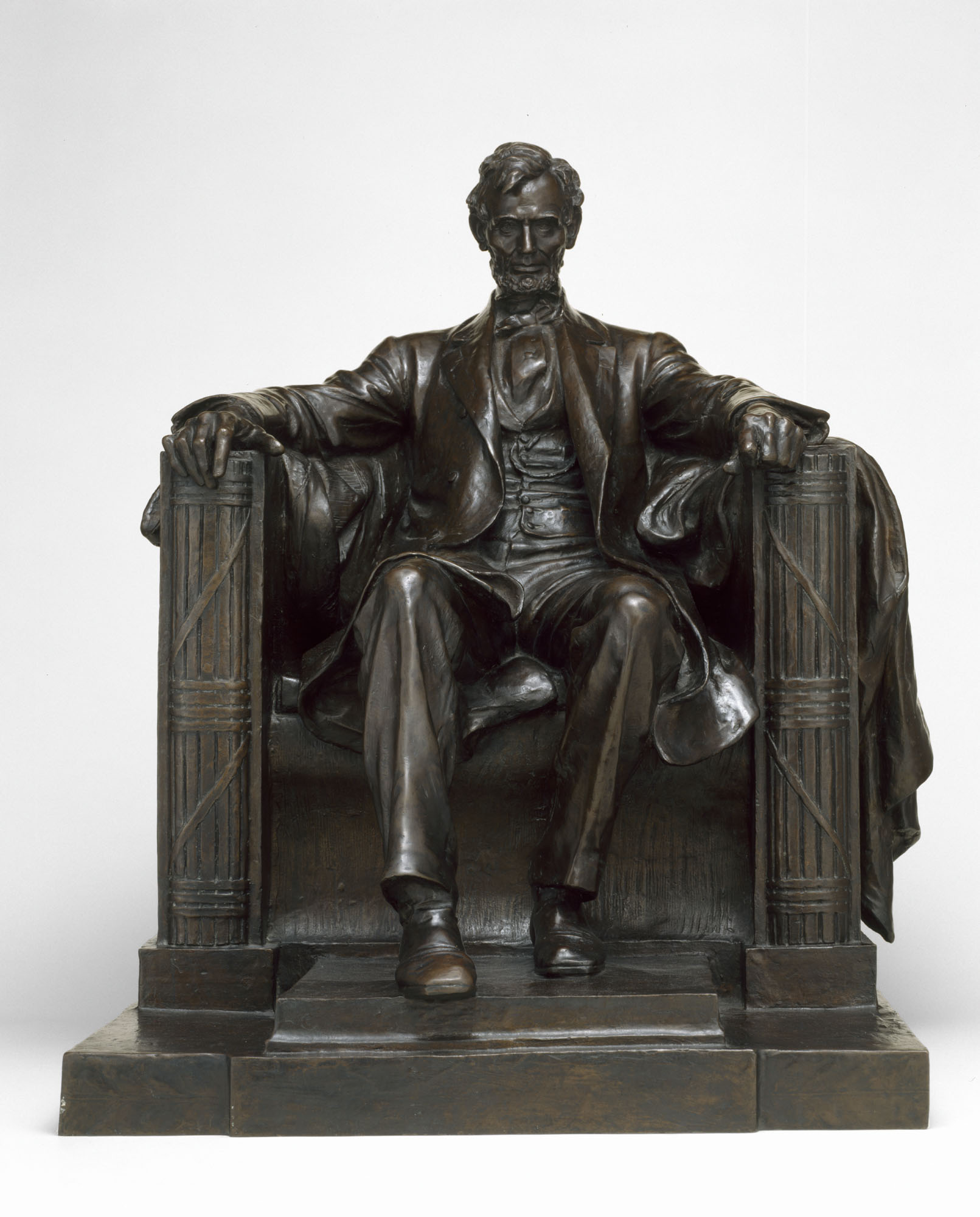 Daniel Chester French, <em>Abraham Lincoln</em>, 1916 (modeled in 1916, cast after 1916), bronze, 33 inches (The Art Institute of Chicago)