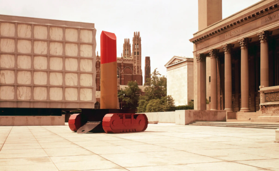 Claes Oldenburg, <em>Lipstick (Ascending) on Caterpillar Tracks</em>