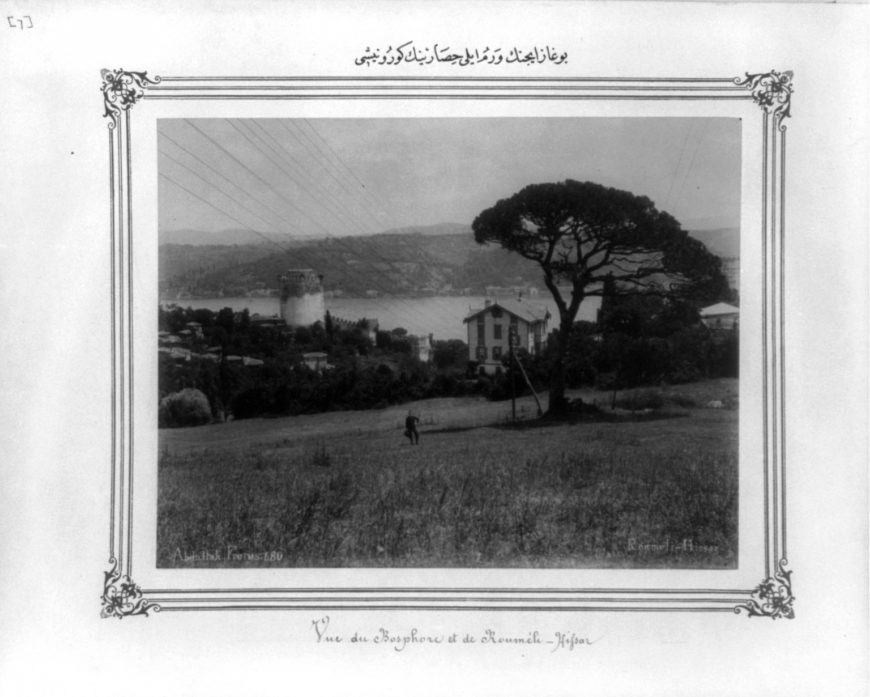 View of the Bosporus and the Rumeli Hisarı (fortress)], Abdullah Frères, 1880–93, albumen (Library of Congress)