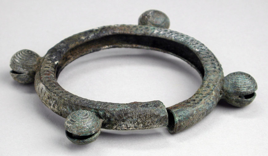 Bracelet with four bells, 300 B.C.E.–150 C.E., copper alloy, Ban Chiang Culture, Thailand (LACMA)