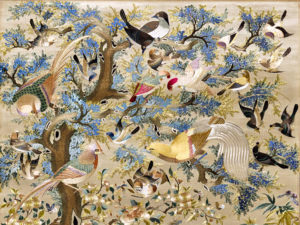 “One Hundred Birds” Hanging scroll, China, 19th century, White silk satin with polychrome silk embroidery, 109.5 x 72.9 cm (Yale University Gallery)