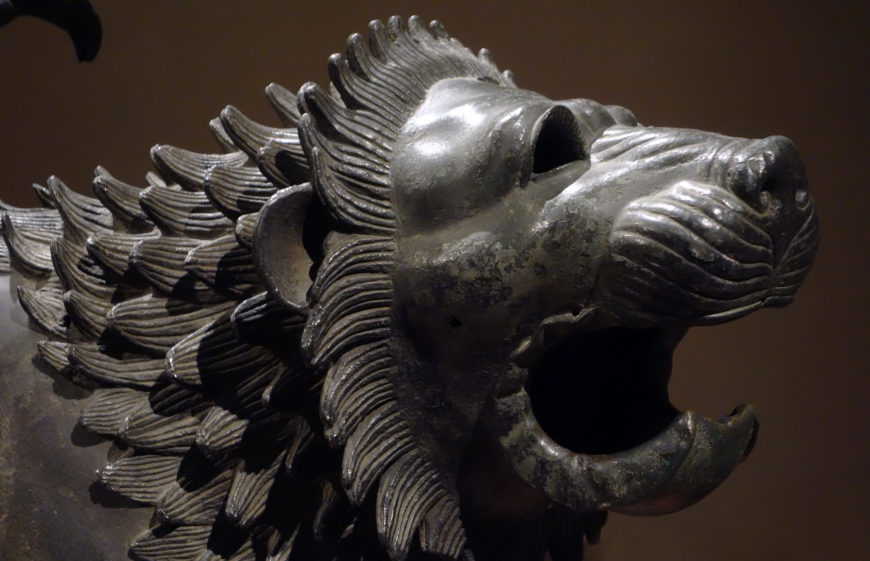 Lion’s head (detail), Chimera of Arezzo, c. 400 B.C.E., bronze, 129 cm in length (Museo Archeologico Nazionale, Florence; photo: Steven Zucker, CC BY-NC-SA 2.0)