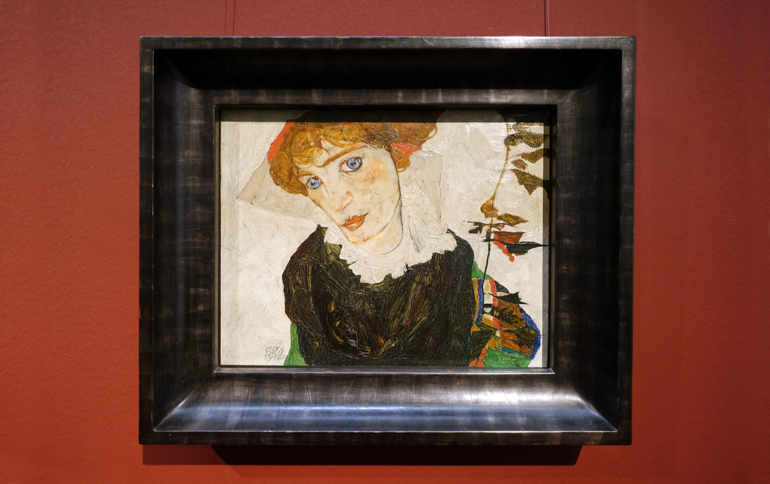 Egon Schiele, Portrait of Wally Neuzil, 1912, oil on panel, 32 x 39.8 cm (Leopold Museum, Vienna; photo: Steven Zucker, CC BY-NC-SA 2.0)