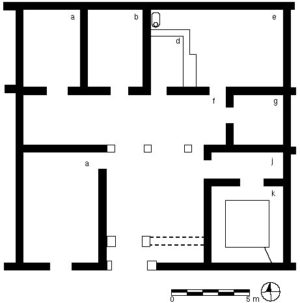 Plan, Olynthus (Greece), House A vii 4, built after 432, before 348 B.C.E., from Olynthus, vol. 8 pl. 99, 100 and fig. 5, kitchen complex c, d, and e; andron (k) (photo: Perseus Digital Library)