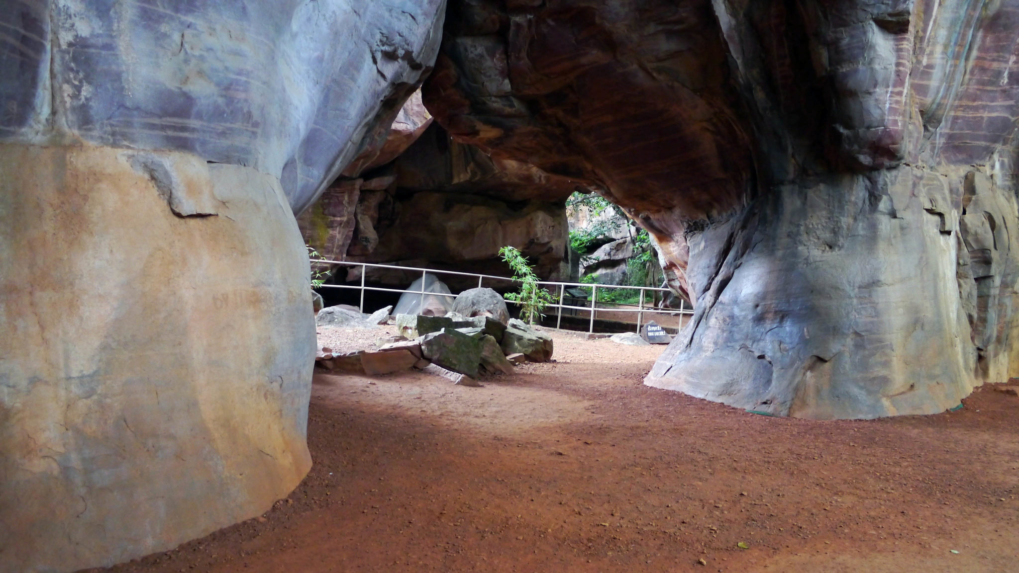 Smarthistory Bhimbetka cave paintings